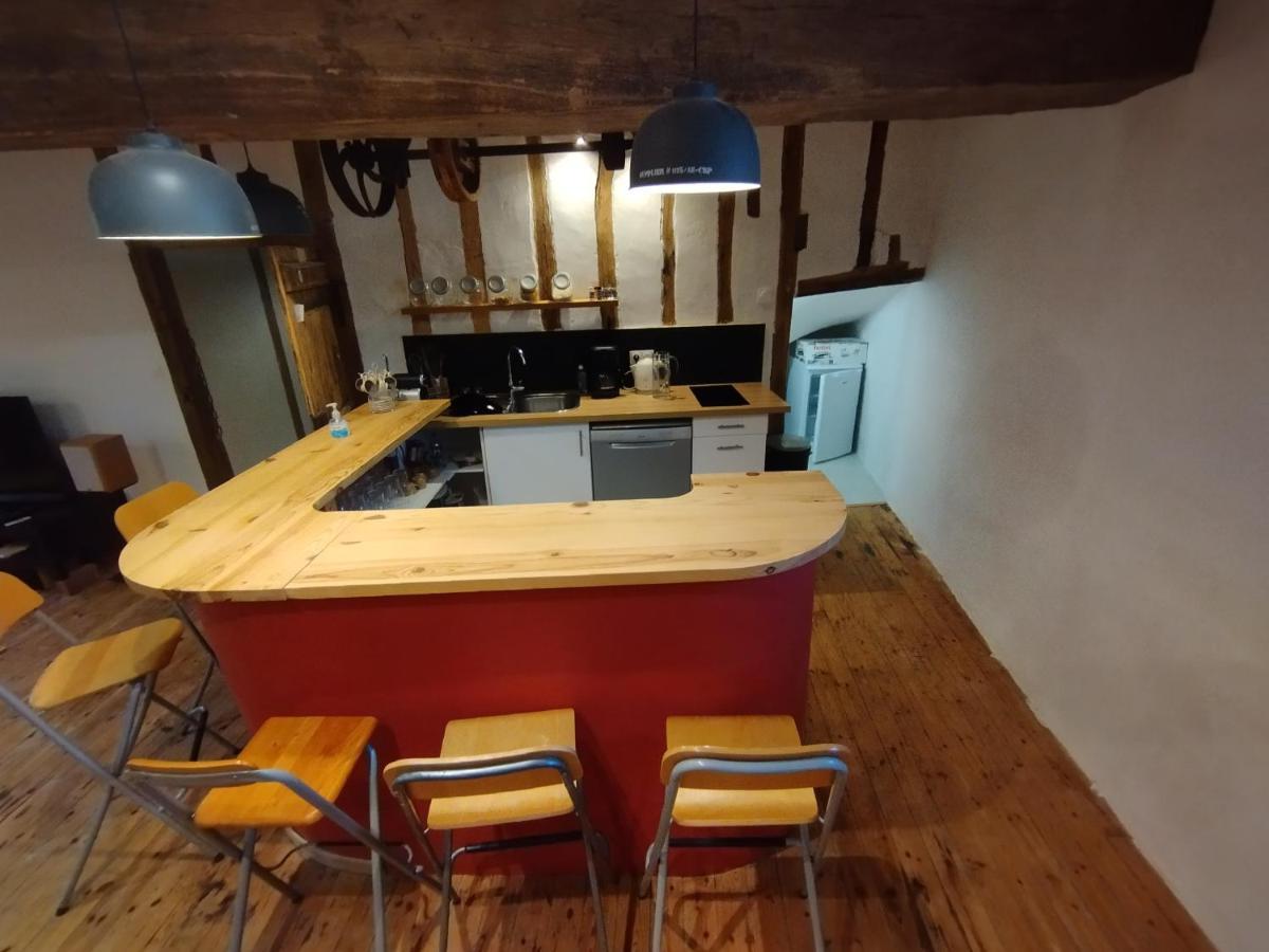 Вилла Le Refuge D'Athena Chaussy  Экстерьер фото